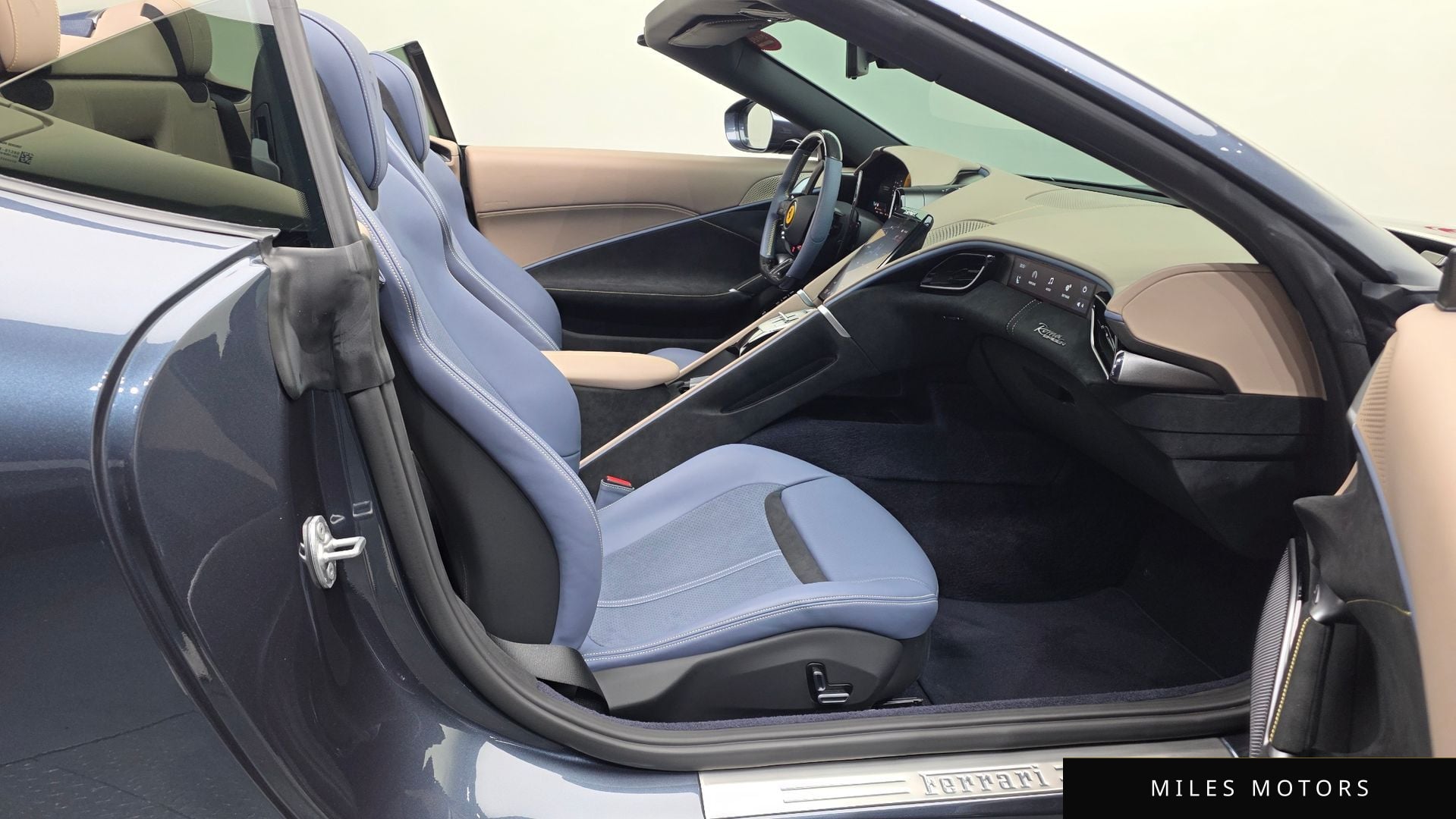 Ferrari 로마 2025 — миниатюра 11