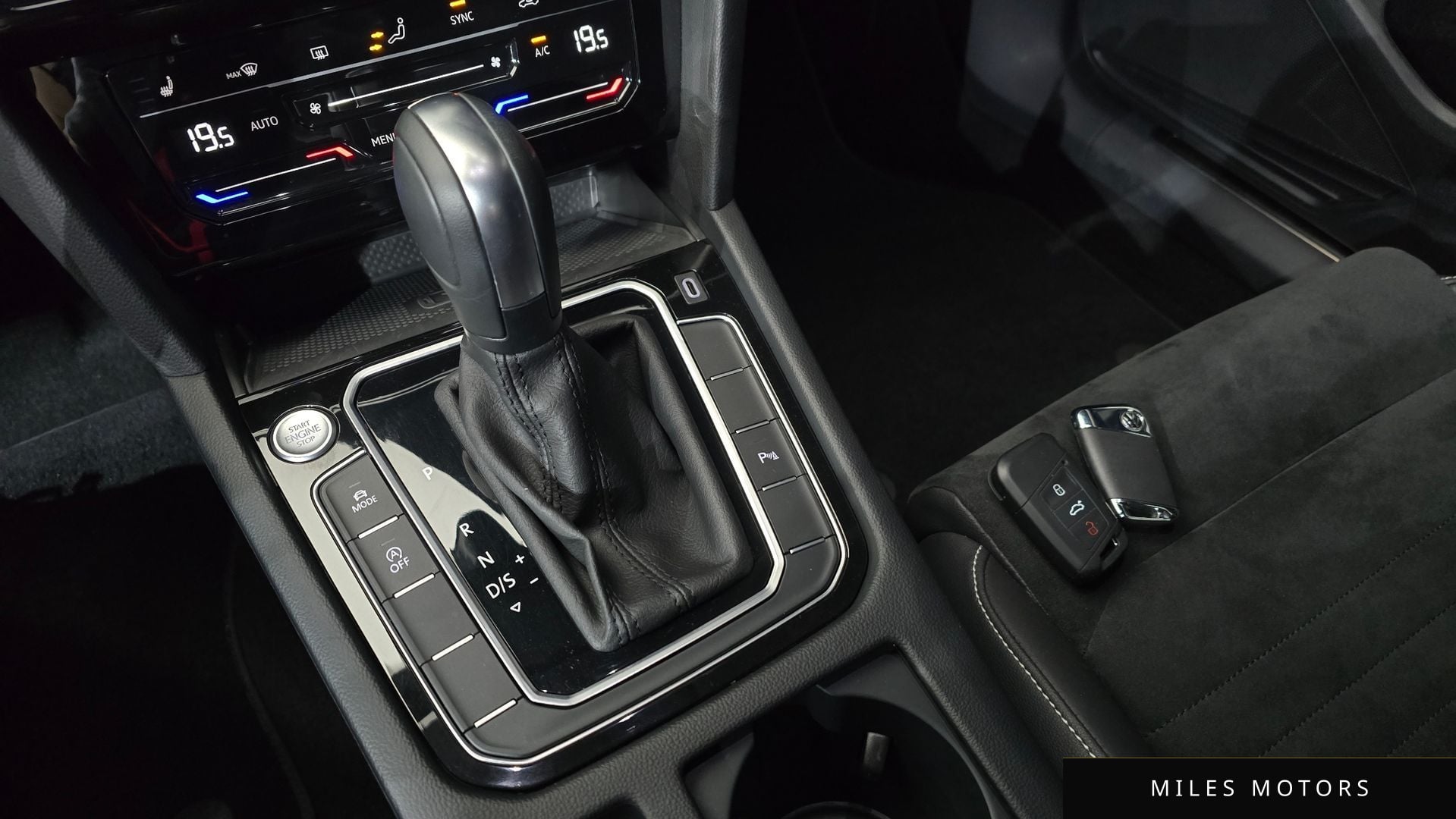 Volkswagen Passat 2021 — миниатюра 9
