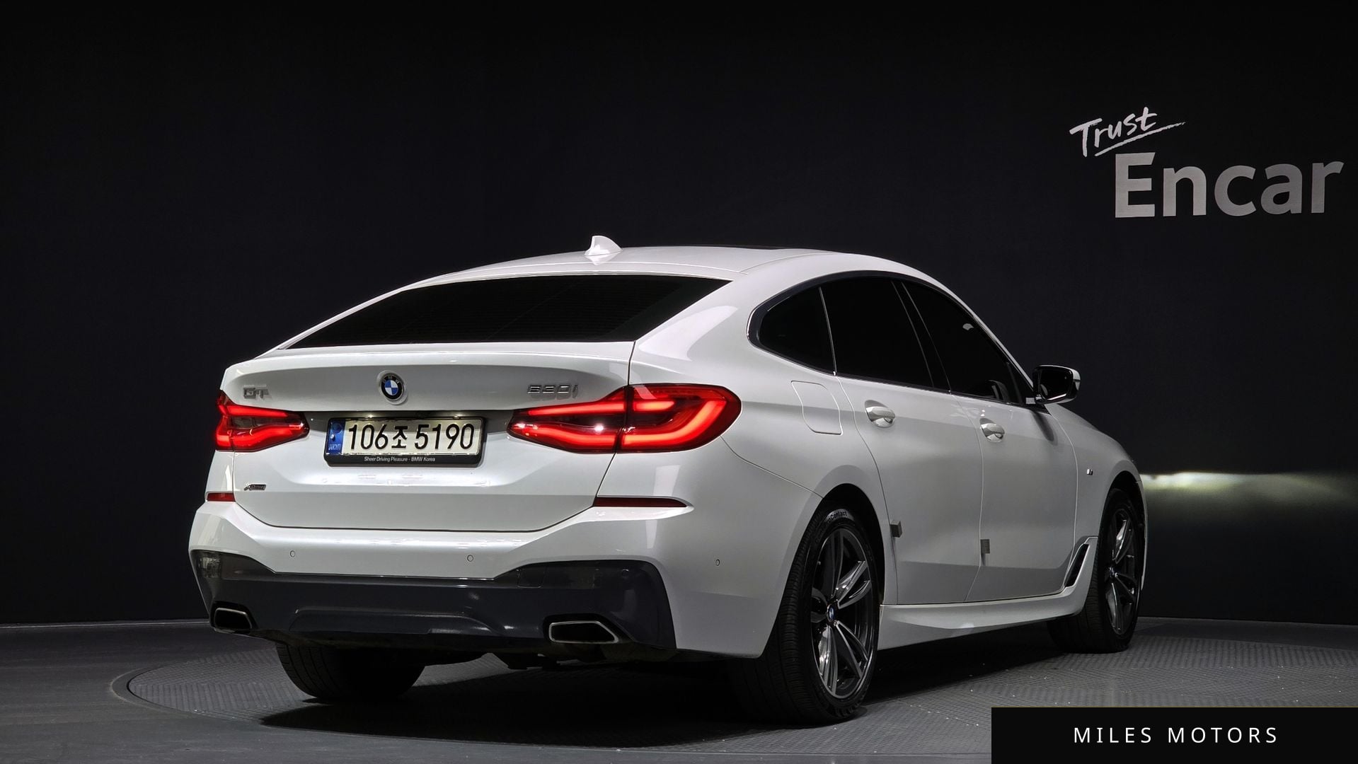 BMW 6 Series GT (G32) 2021 — миниатюра 2