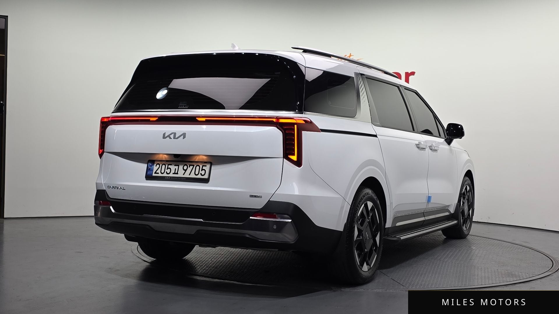 Kia Canival 2024 — миниатюра 2