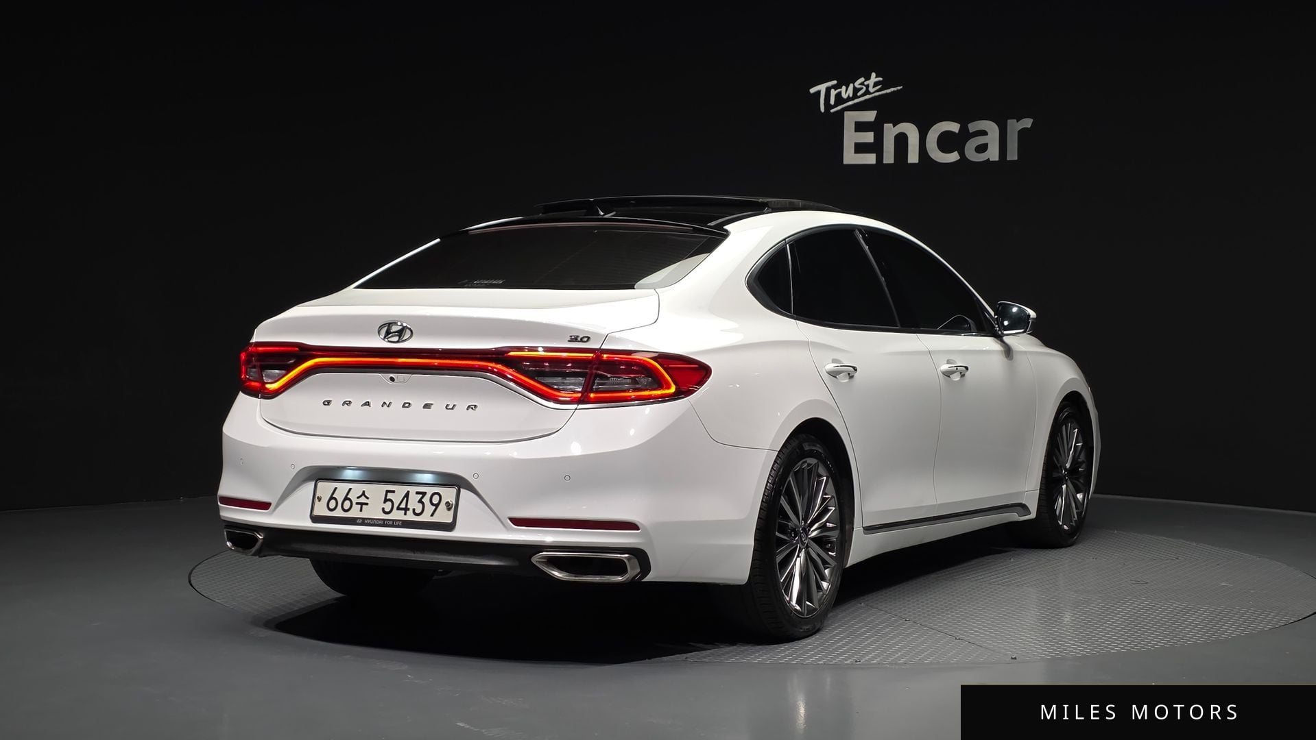 Hyundai Grandeur 2017 — миниатюра 2