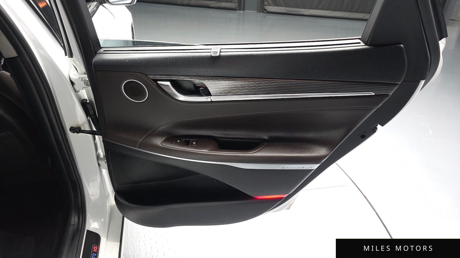 Hyundai Grandeur 2017 — миниатюра 15