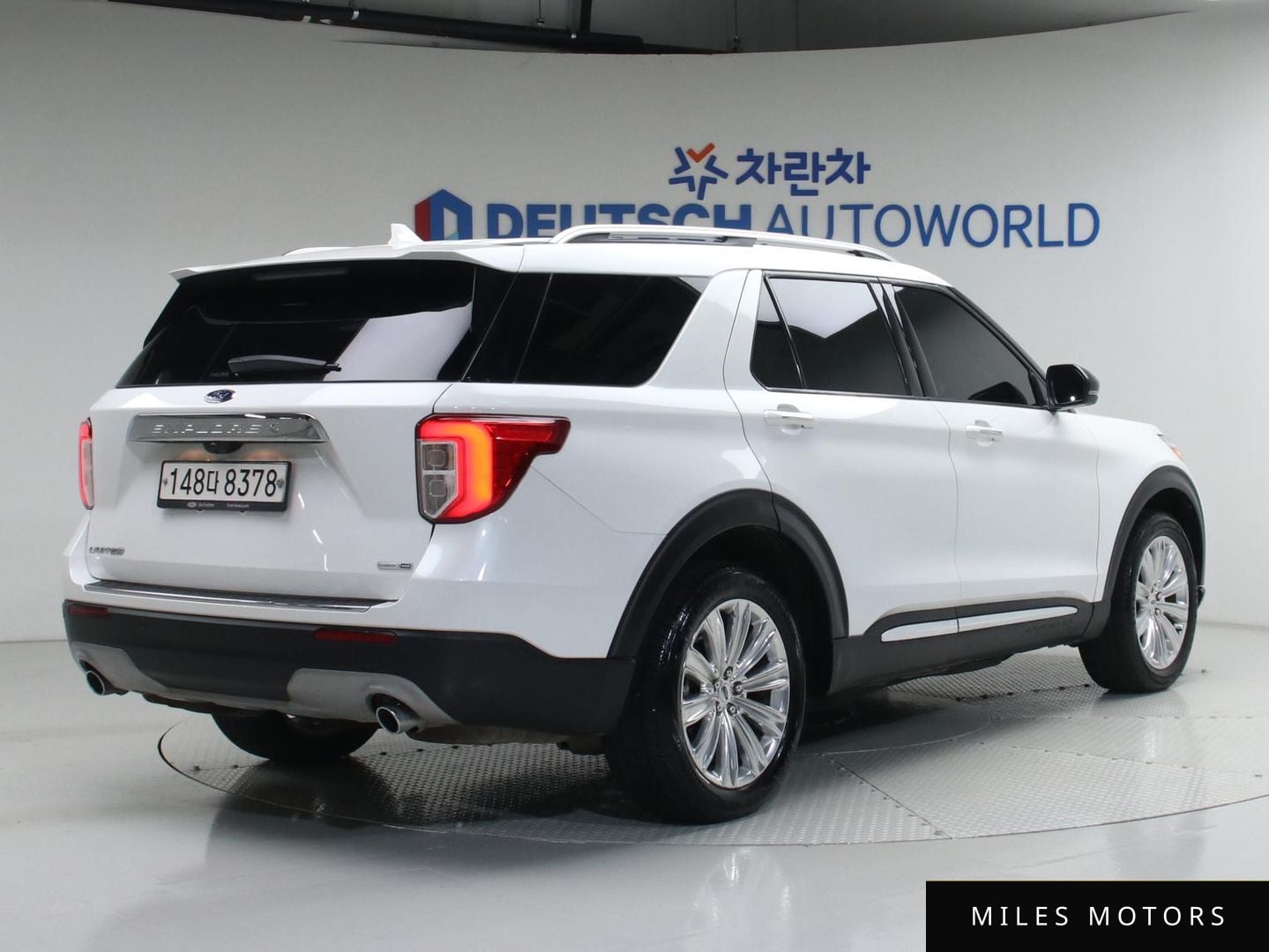 Ford Explorer 2020 — миниатюра 2