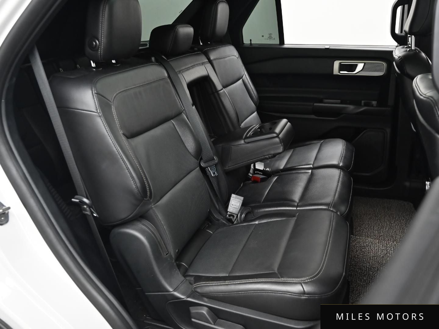 Ford Explorer 2020 — миниатюра 12