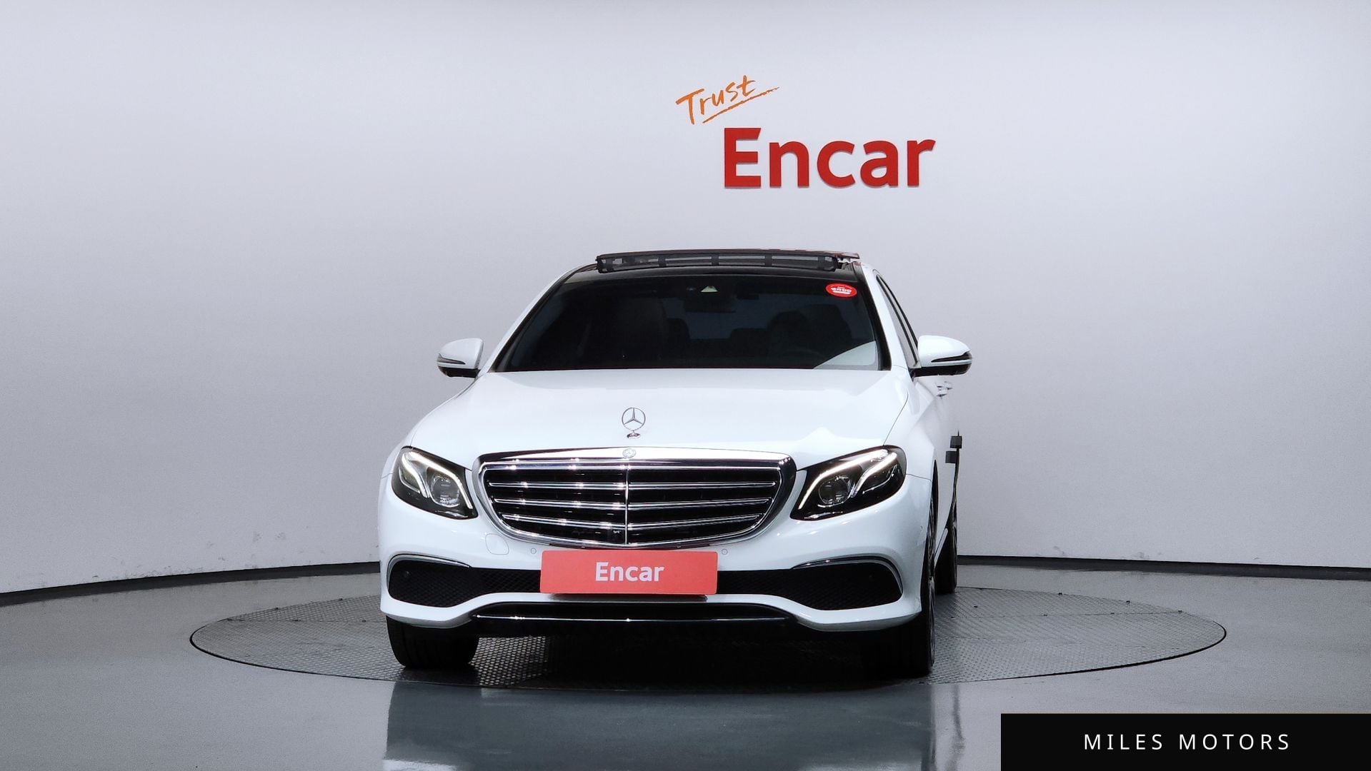 Mercedes-Benz E-Class W213 2017 — миниатюра 3