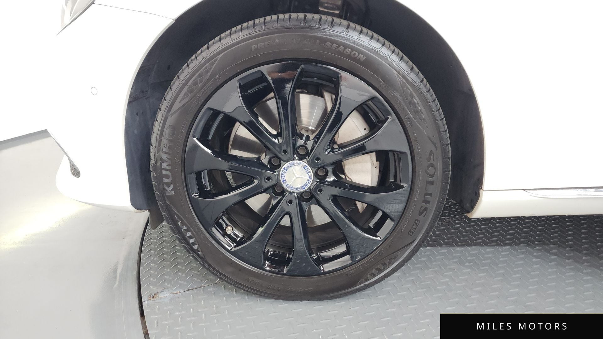 Mercedes-Benz E-Class W213 2017 — миниатюра 5