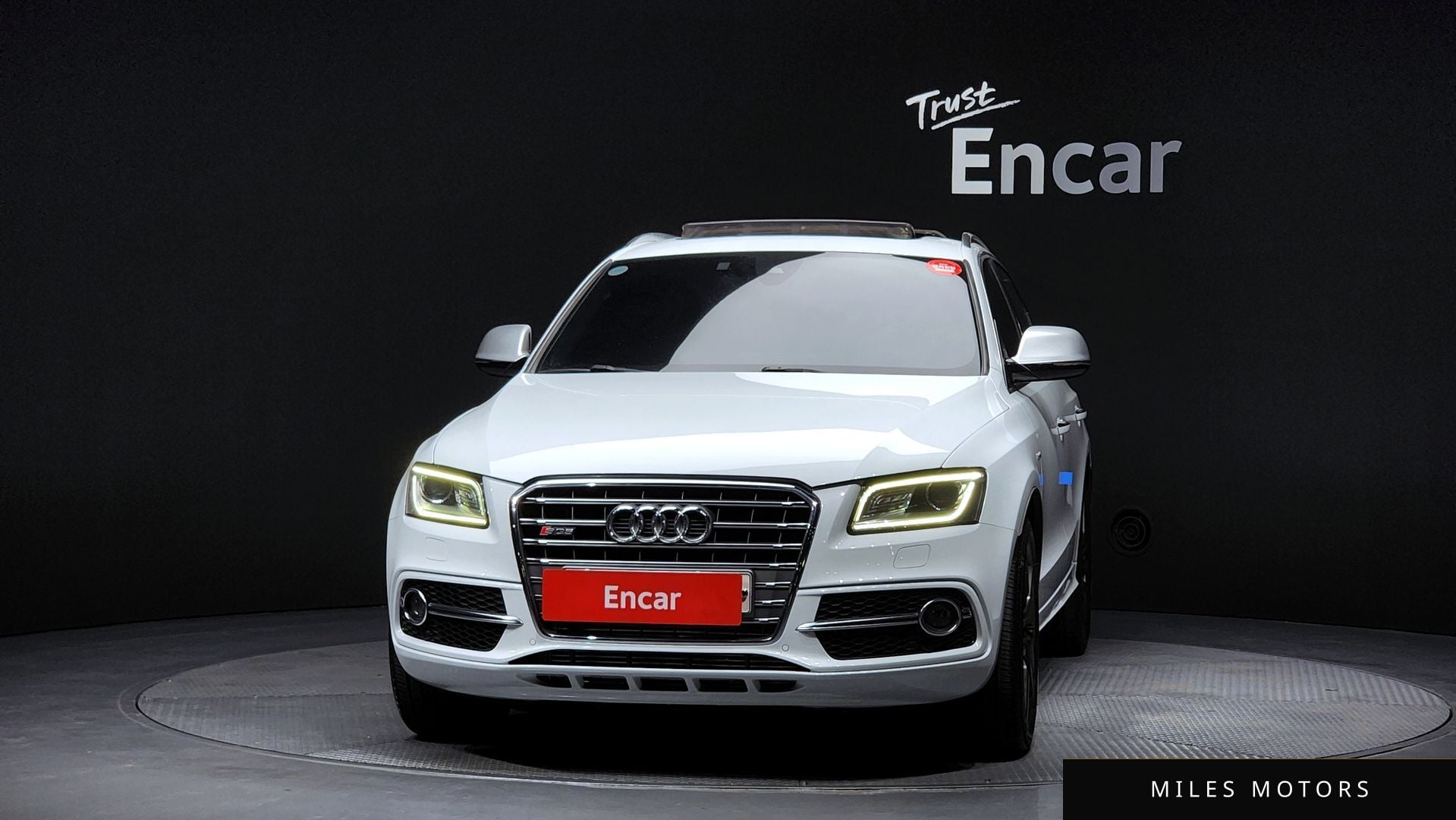 Audi SQ5 2016 — миниатюра 3