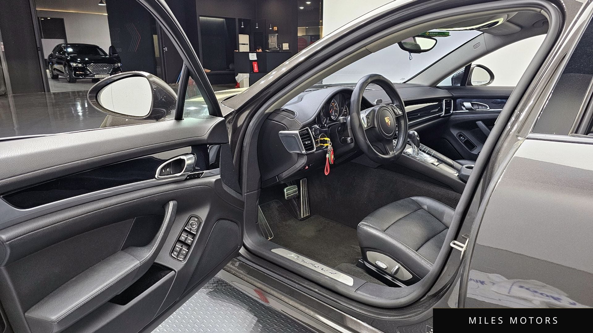 Porsche 파나메라 2014 — миниатюра 10