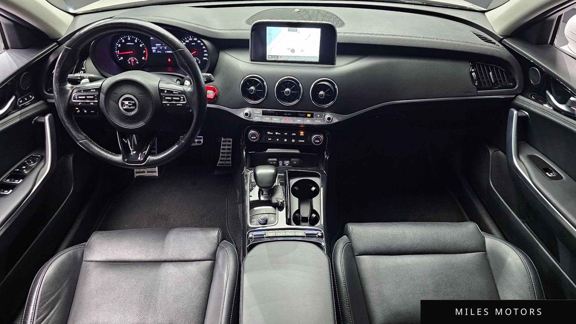 Kia Stinger 2018 — миниатюра 10