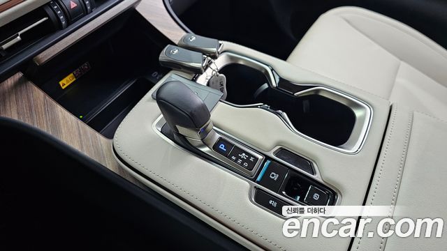 Лексус LM 2025 — миниатюра 9
