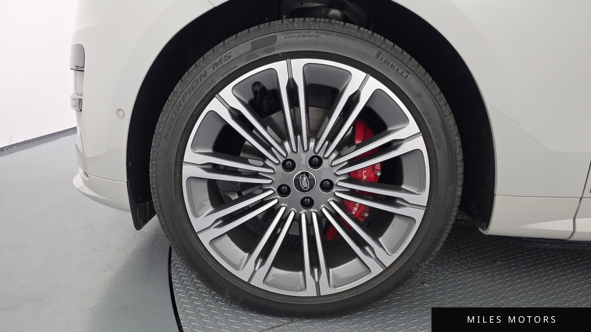 Land Rover 레인지로버 스포츠 2025 — миниатюра 4