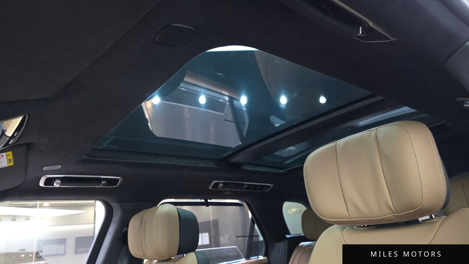Land Rover 레인지로버 스포츠 2025 — миниатюра 25