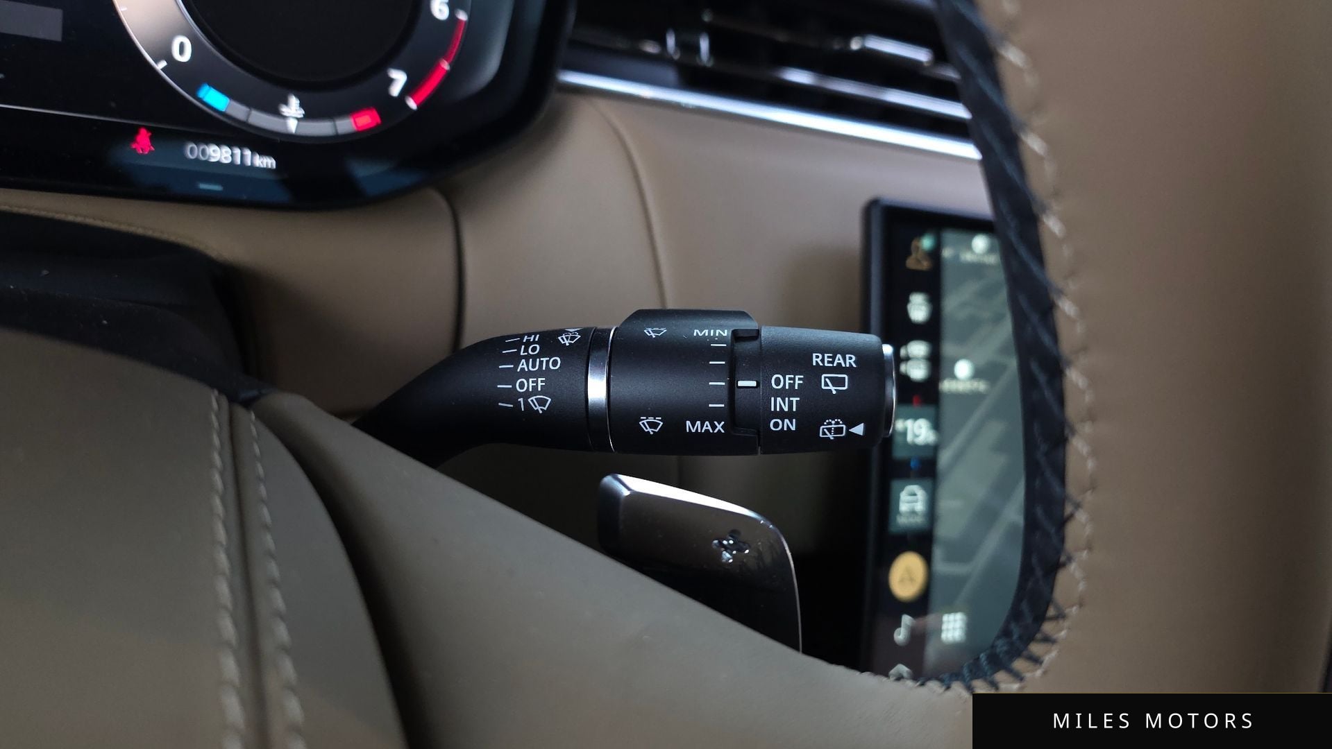 Land Rover 레인지로버 스포츠 2025 — миниатюра 37