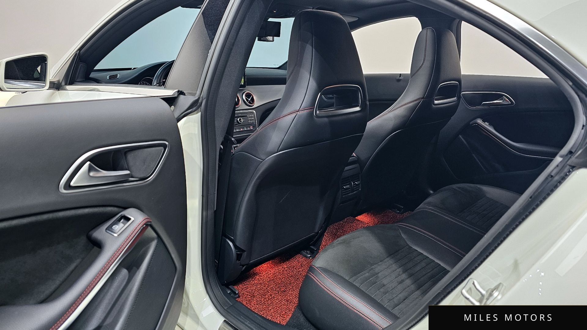 Mercedes-Benz CLA-Class C117 2016 — миниатюра 12