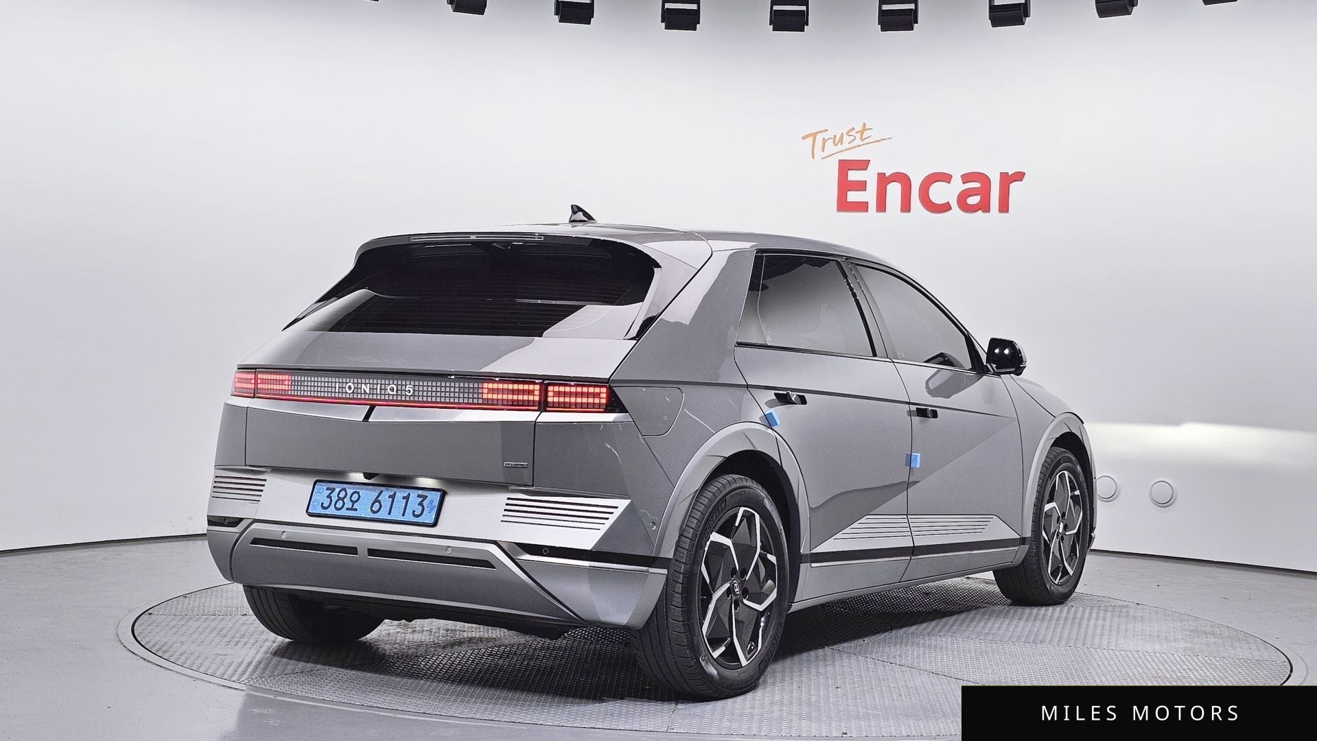 Hyundai Ioniq5 2022 — миниатюра 2