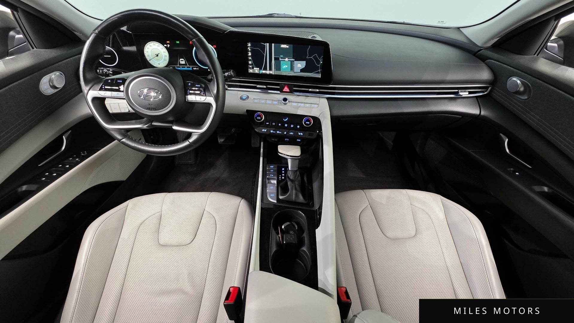 Hyundai AVANTE 2021 — миниатюра 10