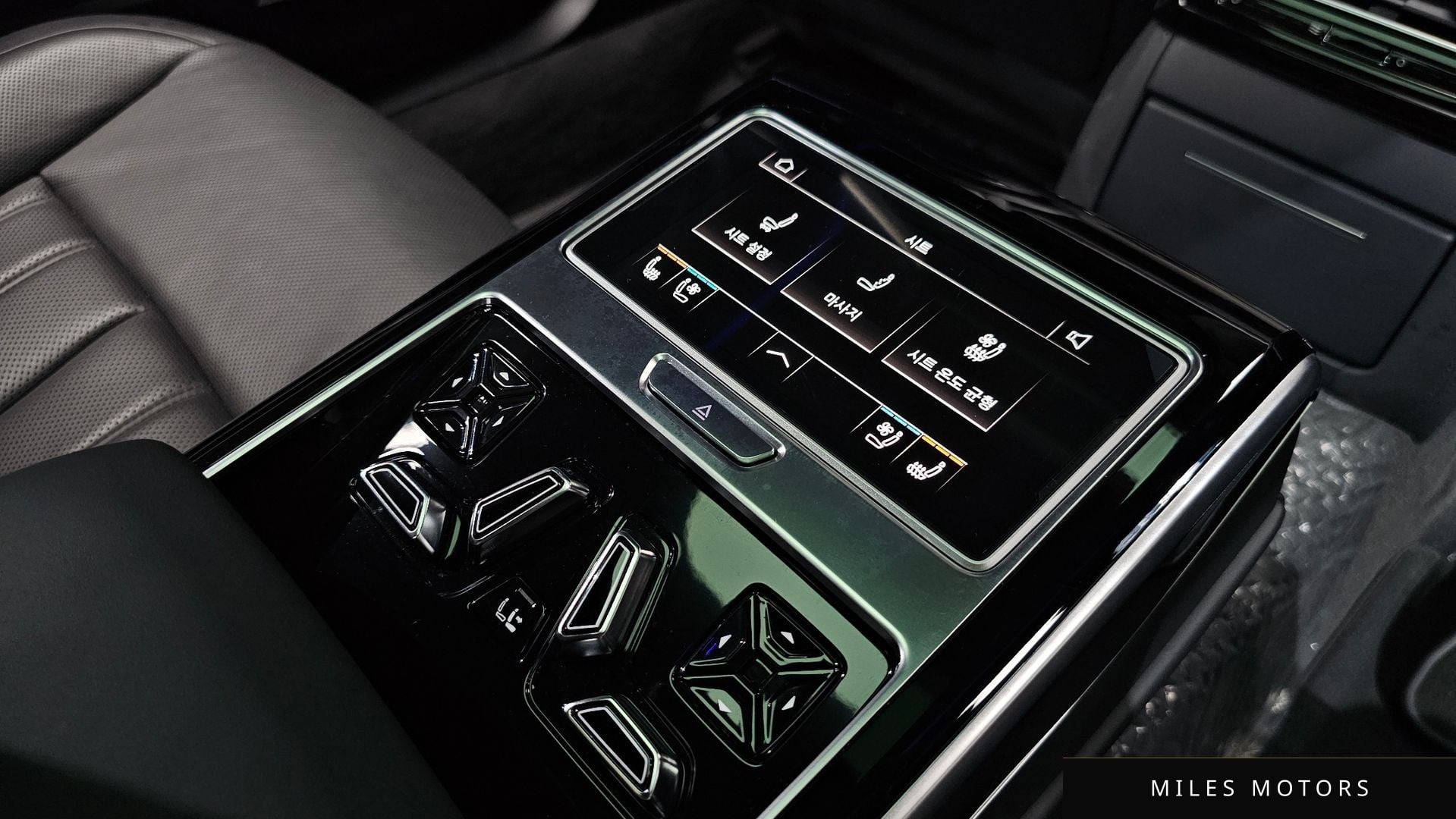 Audi A8 (D5) 2021 — миниатюра 24
