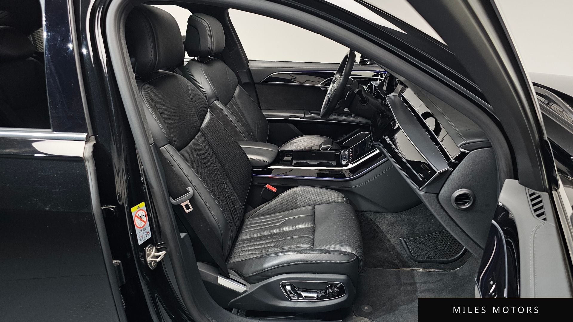 Audi A8 (D5) 2021 — миниатюра 16