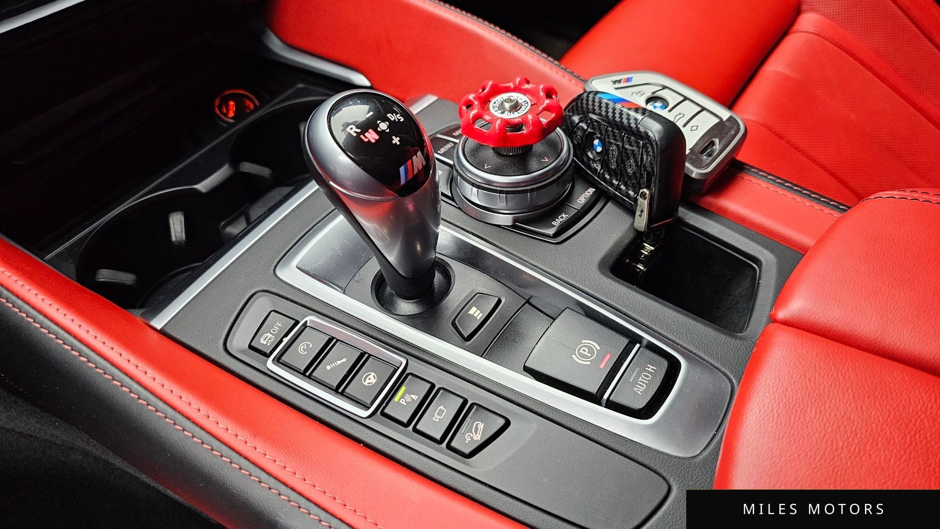 BMW X5M (F15) 2018 — миниатюра 12
