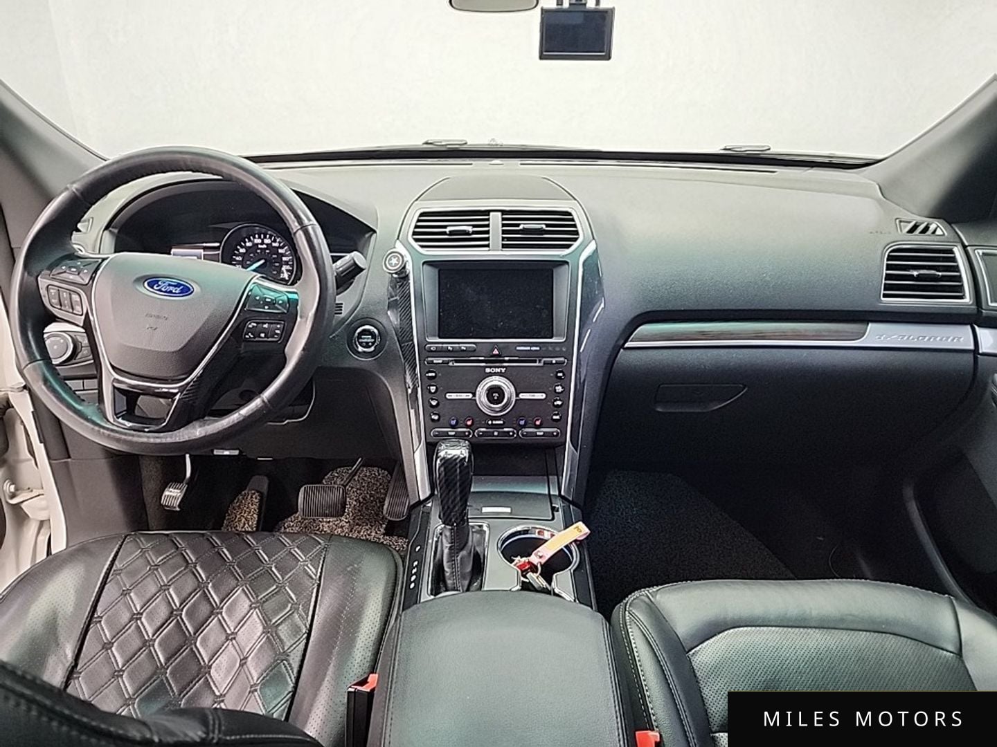 Ford Explorer 2016 — миниатюра 7