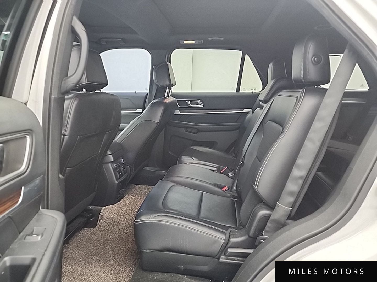 Ford Explorer 2016 — миниатюра 12