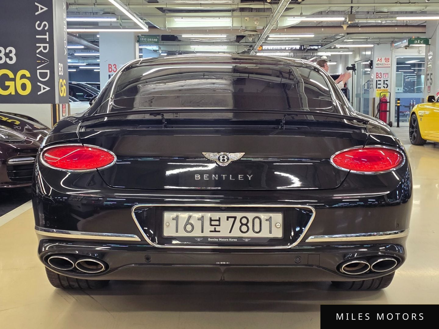 Bentley Continental GT 2023 — миниатюра 2