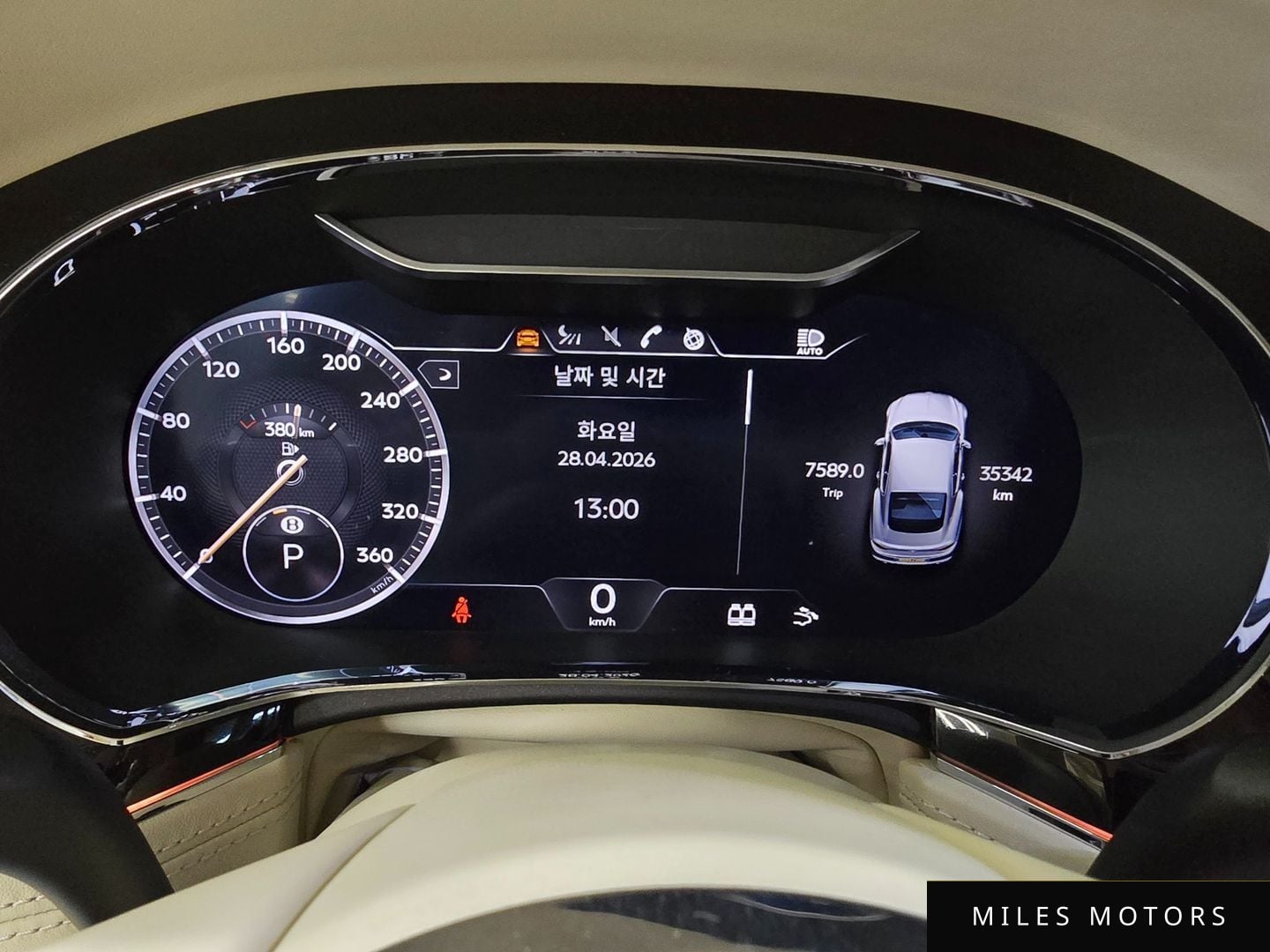 Bentley Continental GT 2023 — миниатюра 8