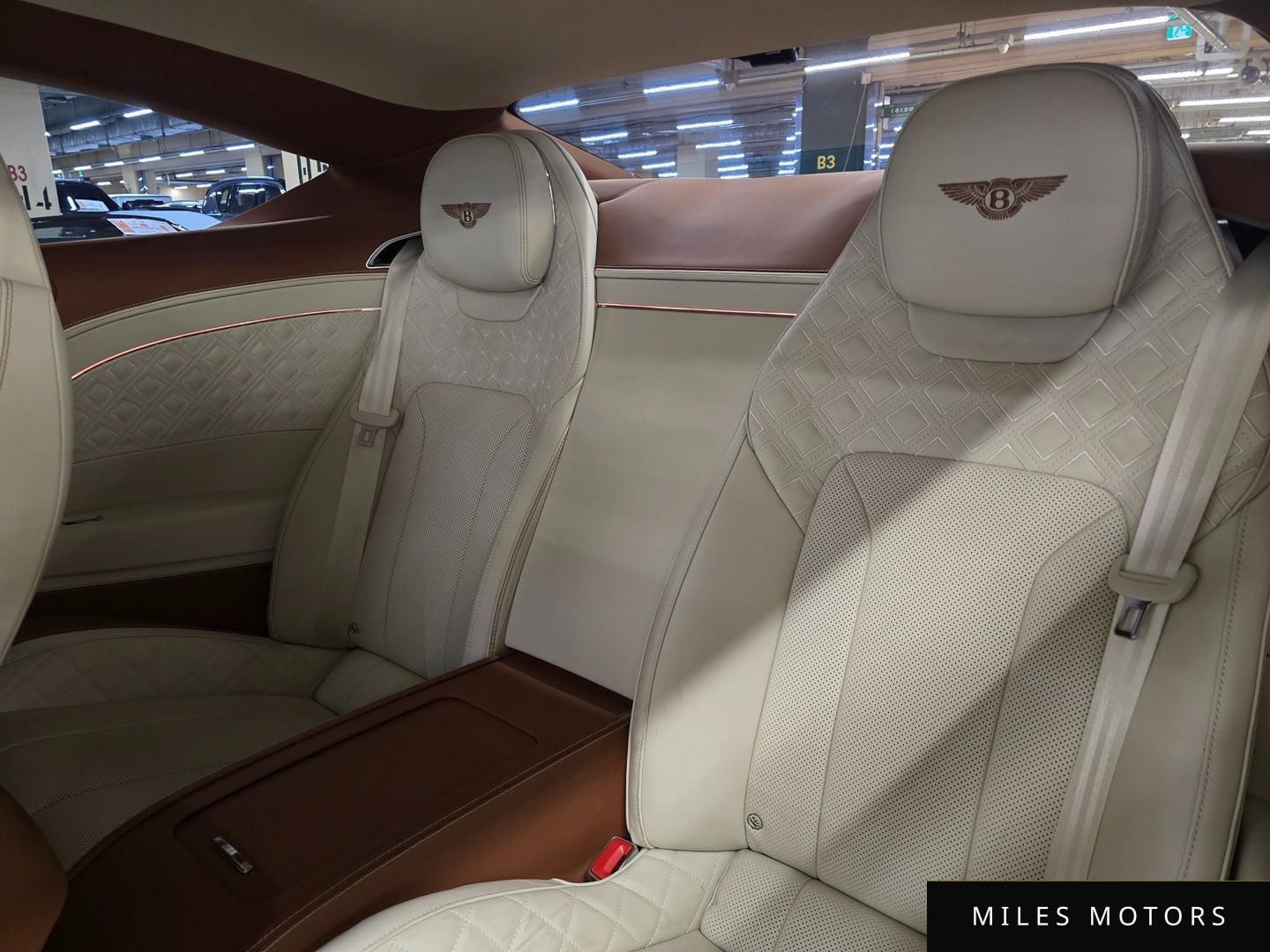 Bentley Continental GT 2023 — миниатюра 19