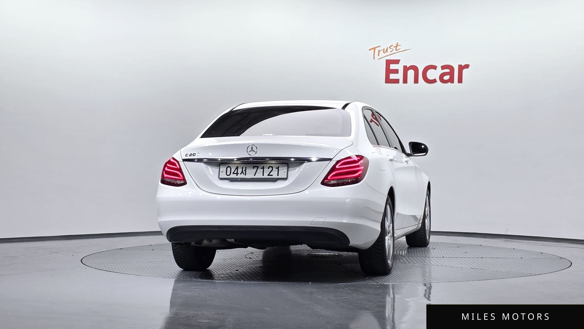 Mercedes-Benz C-Class W205 2017 — миниатюра 3