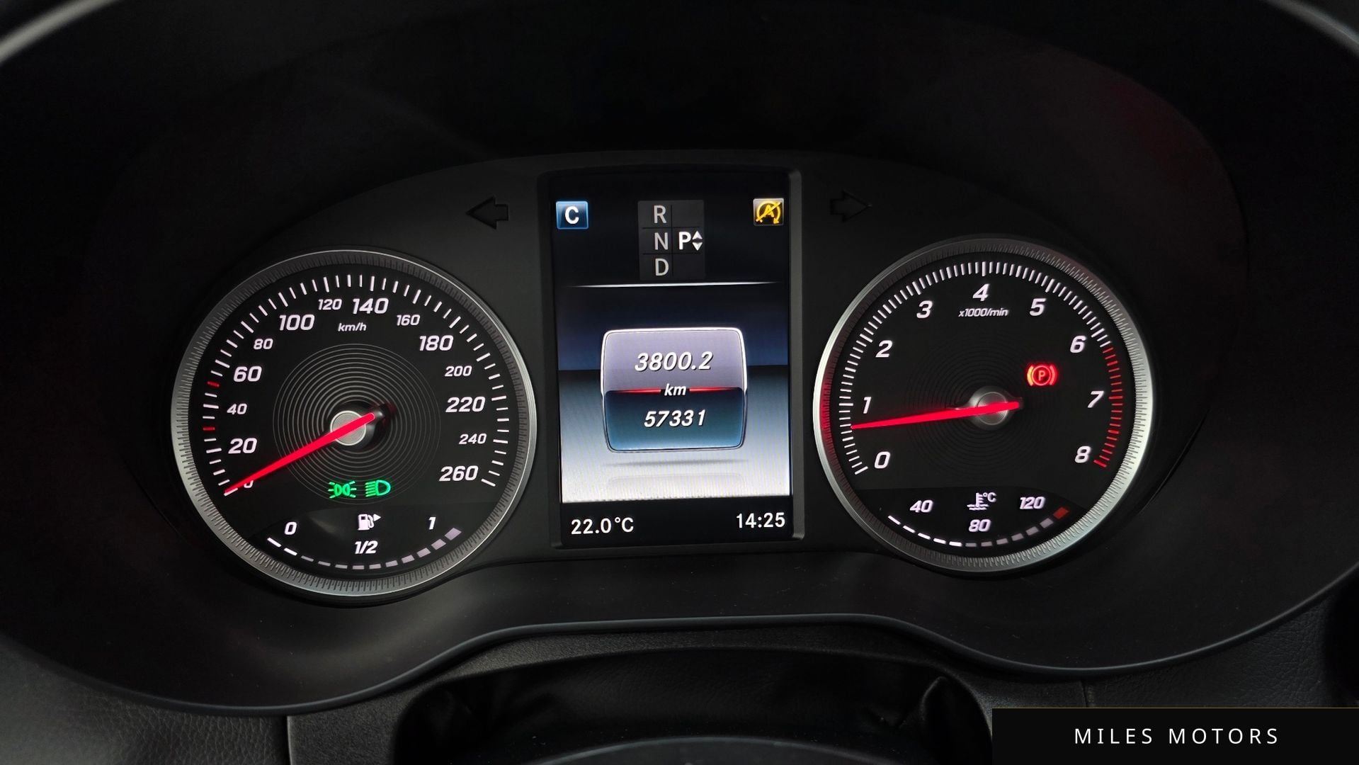 Mercedes-Benz C-Class W205 2017 — миниатюра 10