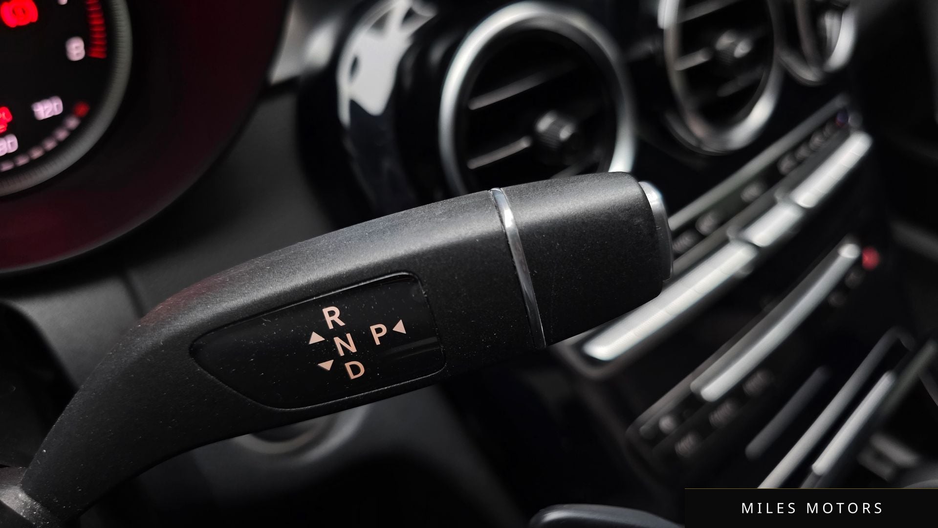 Mercedes-Benz C-Class W205 2017 — миниатюра 11