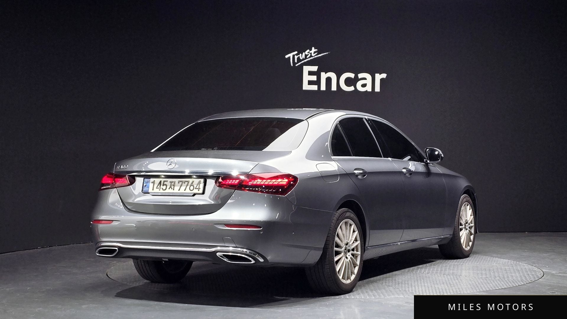 Mercedes-Benz E-Class W213 2021 — миниатюра 2