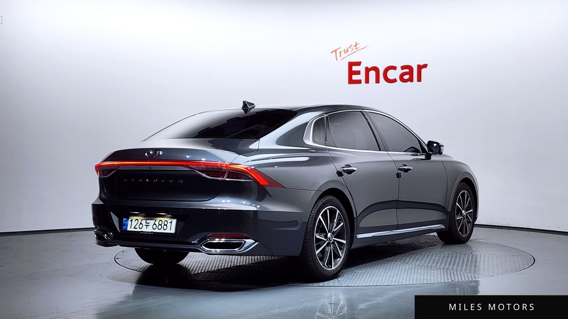 Hyundai Grandeur 2021 — миниатюра 2