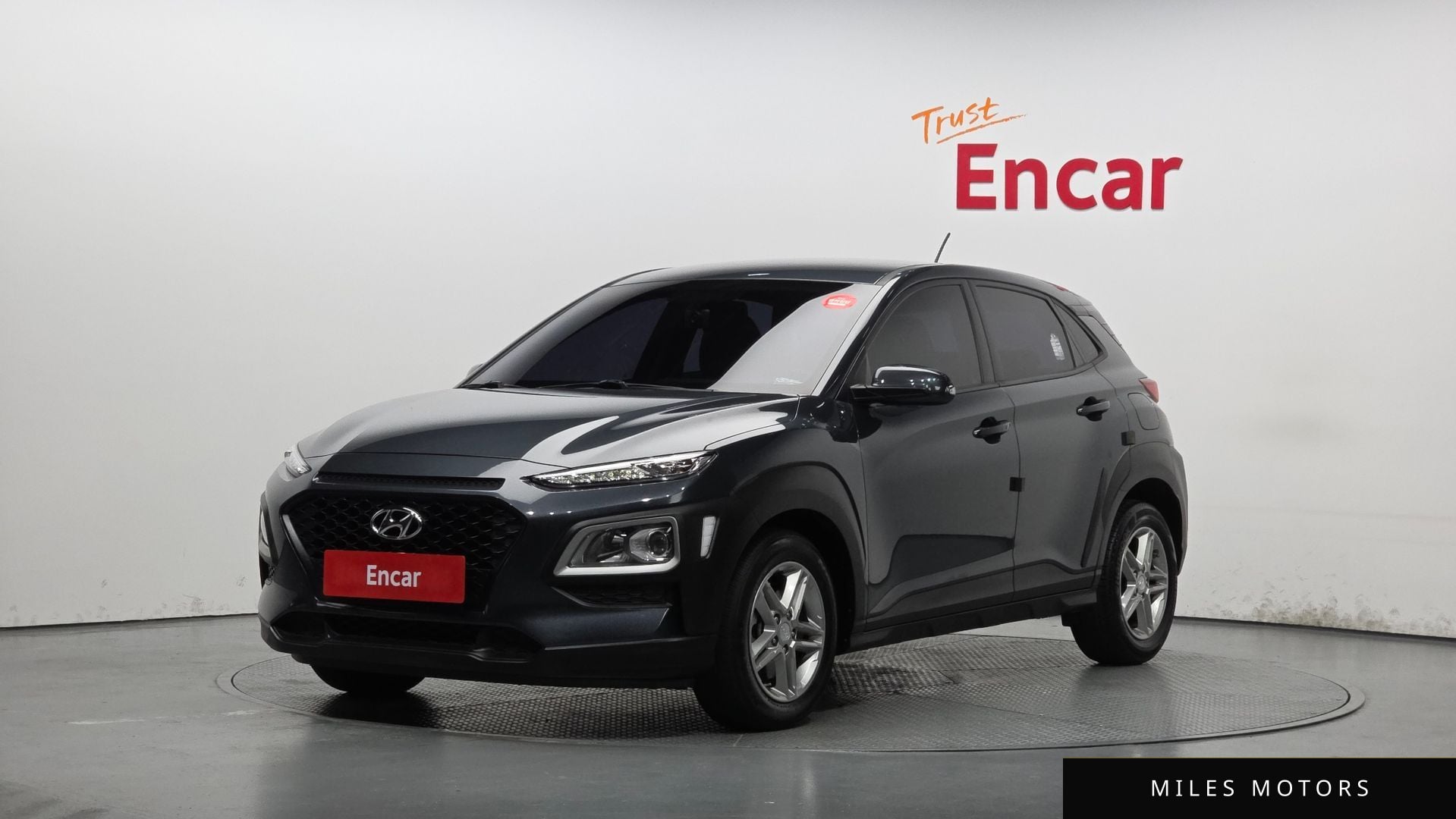 Hyundai Kona 2018 — фото 1 из 12