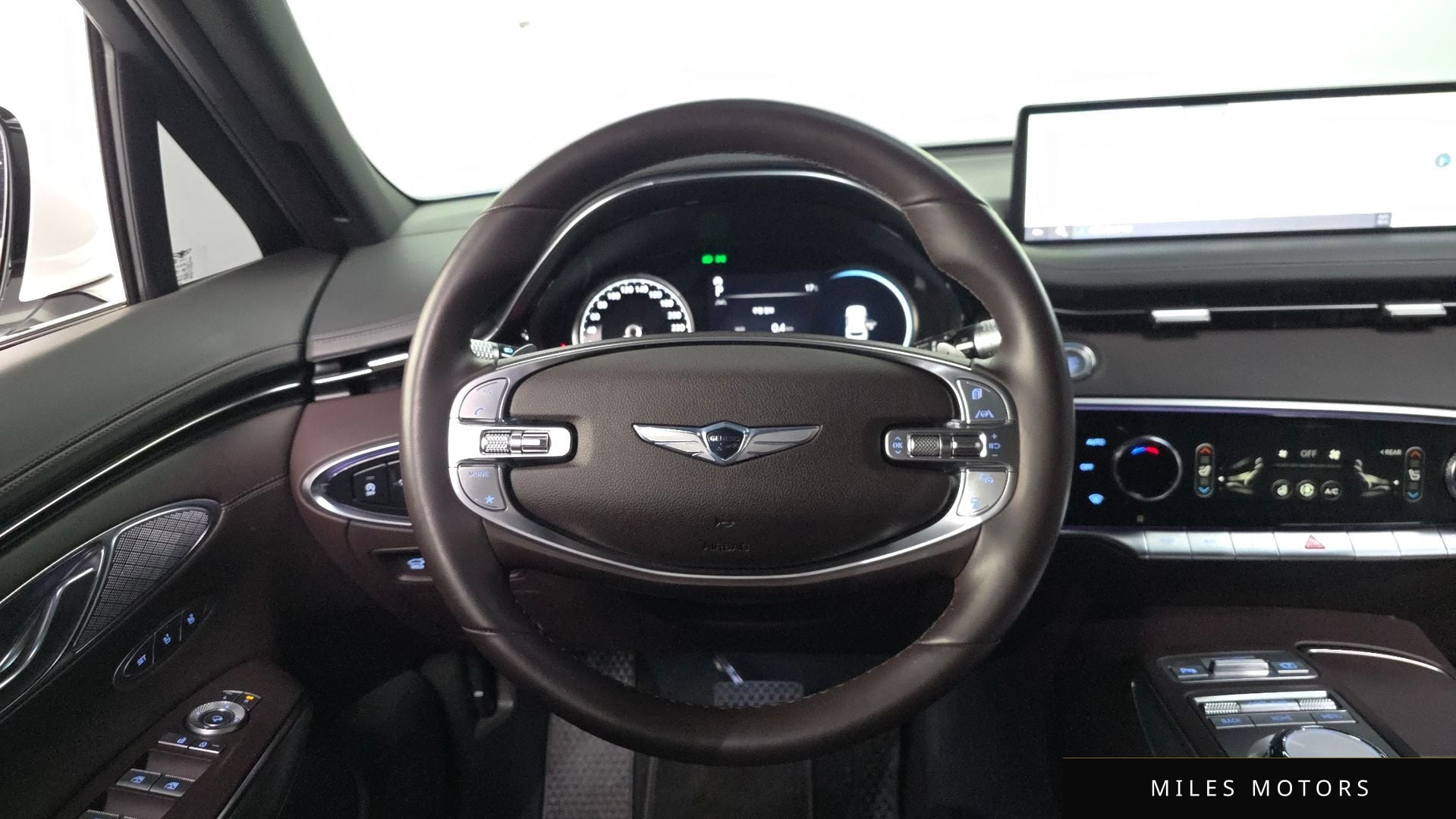 Genesis GV70 2021 — миниатюра 19