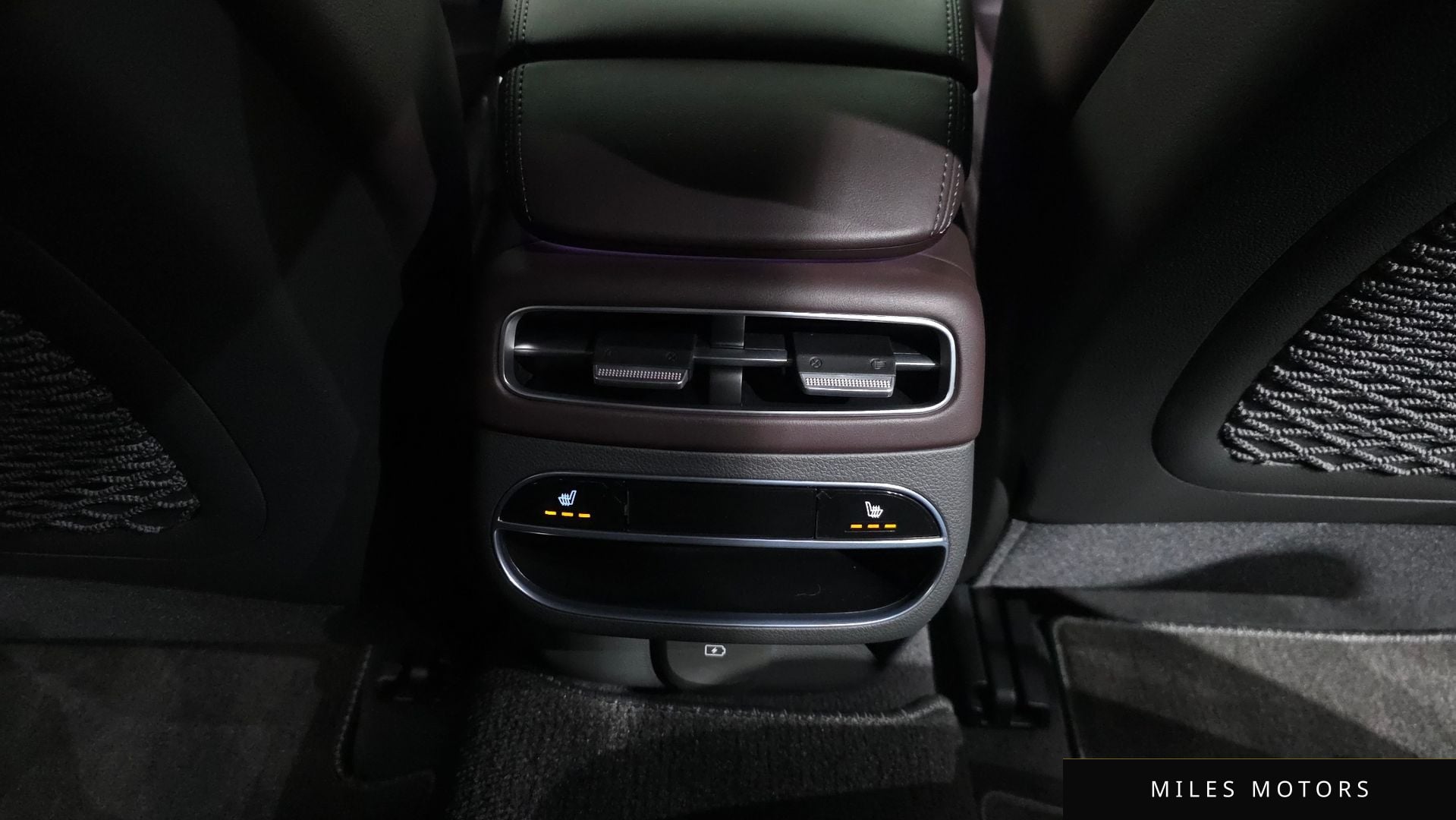 Genesis GV70 2021 — миниатюра 25