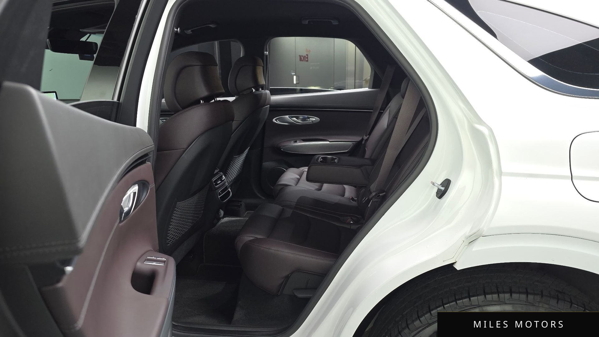 Genesis GV70 2021 — миниатюра 16