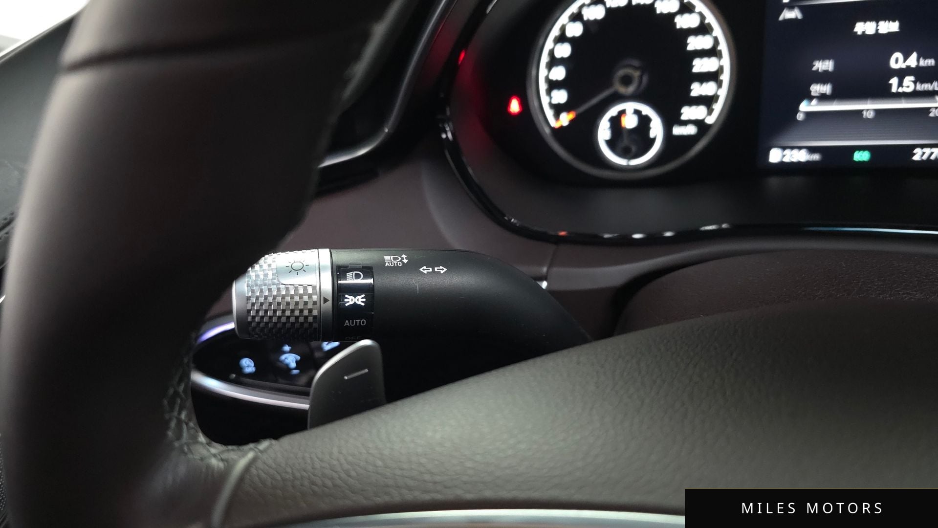Genesis GV70 2021 — миниатюра 28