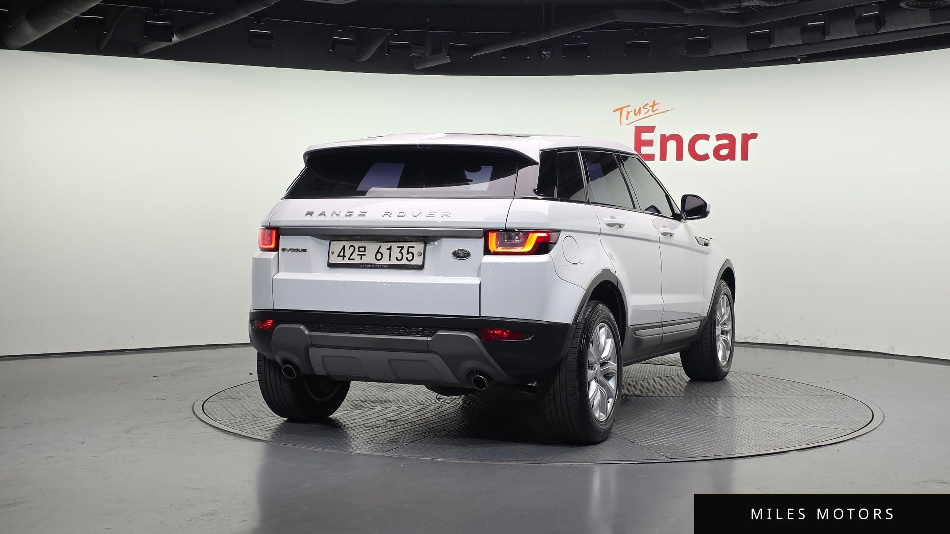 Land Rover Range Rover Evoque 2017 — миниатюра 2