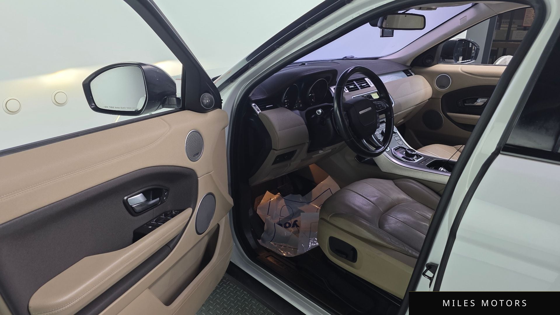 Land Rover Range Rover Evoque 2017 — миниатюра 10