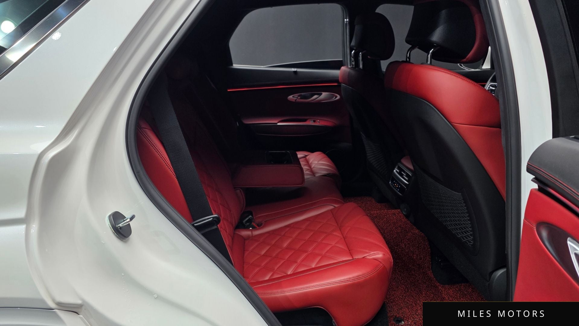 Genesis GV70 2025 — миниатюра 18