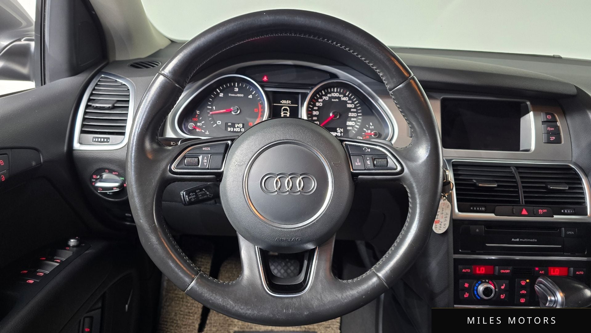 Audi Q7 2015 — миниатюра 12