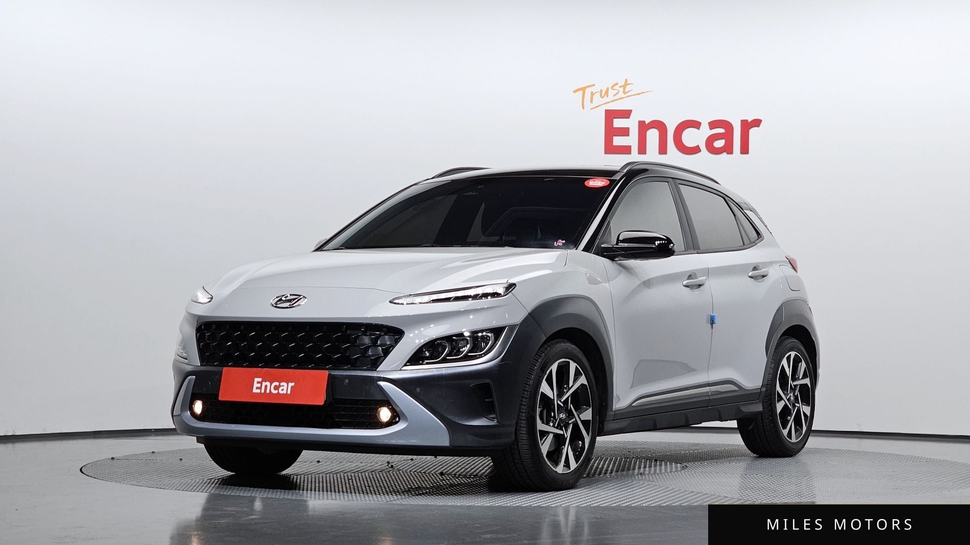 Hyundai Kona 2021 — фото 1 из 12