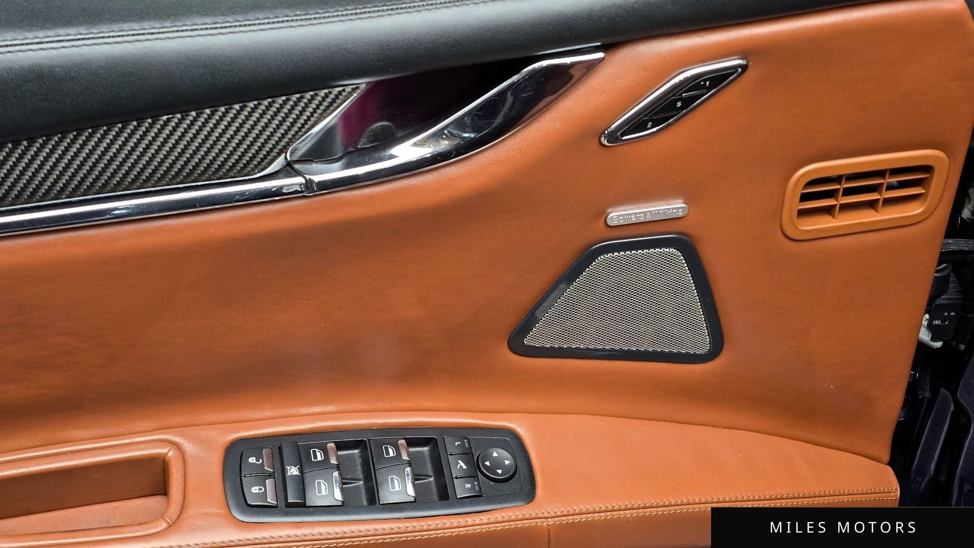 Maserati 콰트로포르테 2015 — миниатюра 20