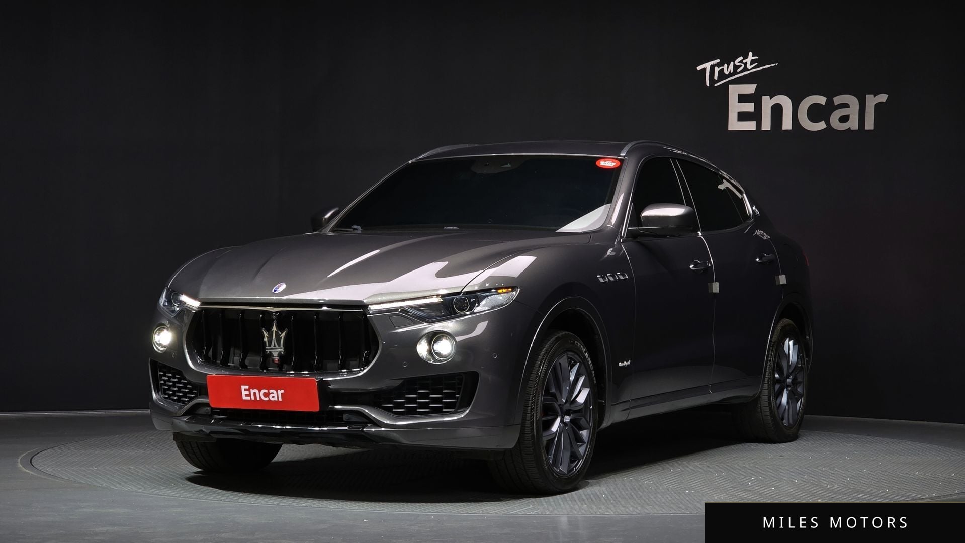 Maserati Levante 2018 — фото 1 из 12