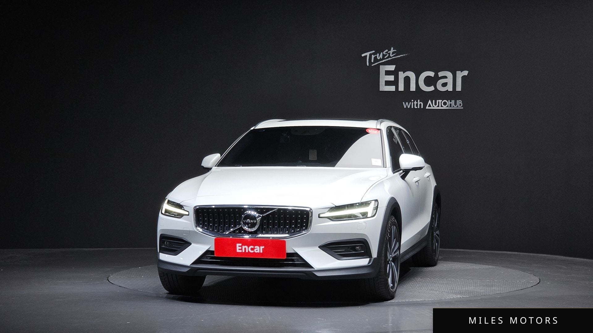 Volvo V60 크로스컨트리 2021 — миниатюра 3
