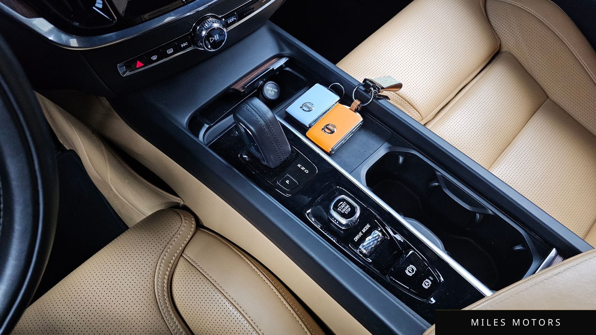 Volvo V60 크로스컨트리 2021 — миниатюра 9