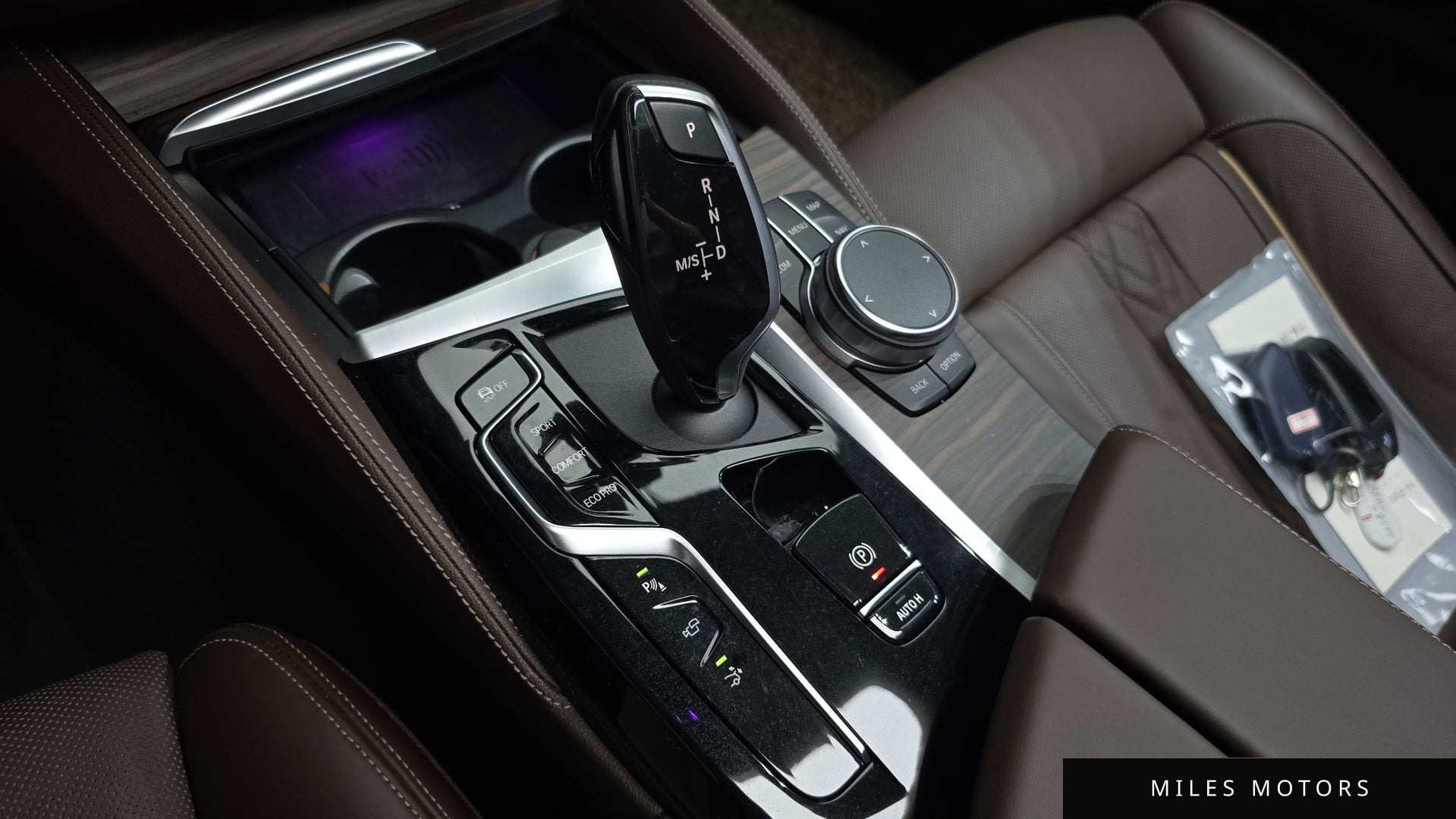 BMW 6시리즈 GT (G32) 2023 — миниатюра 11