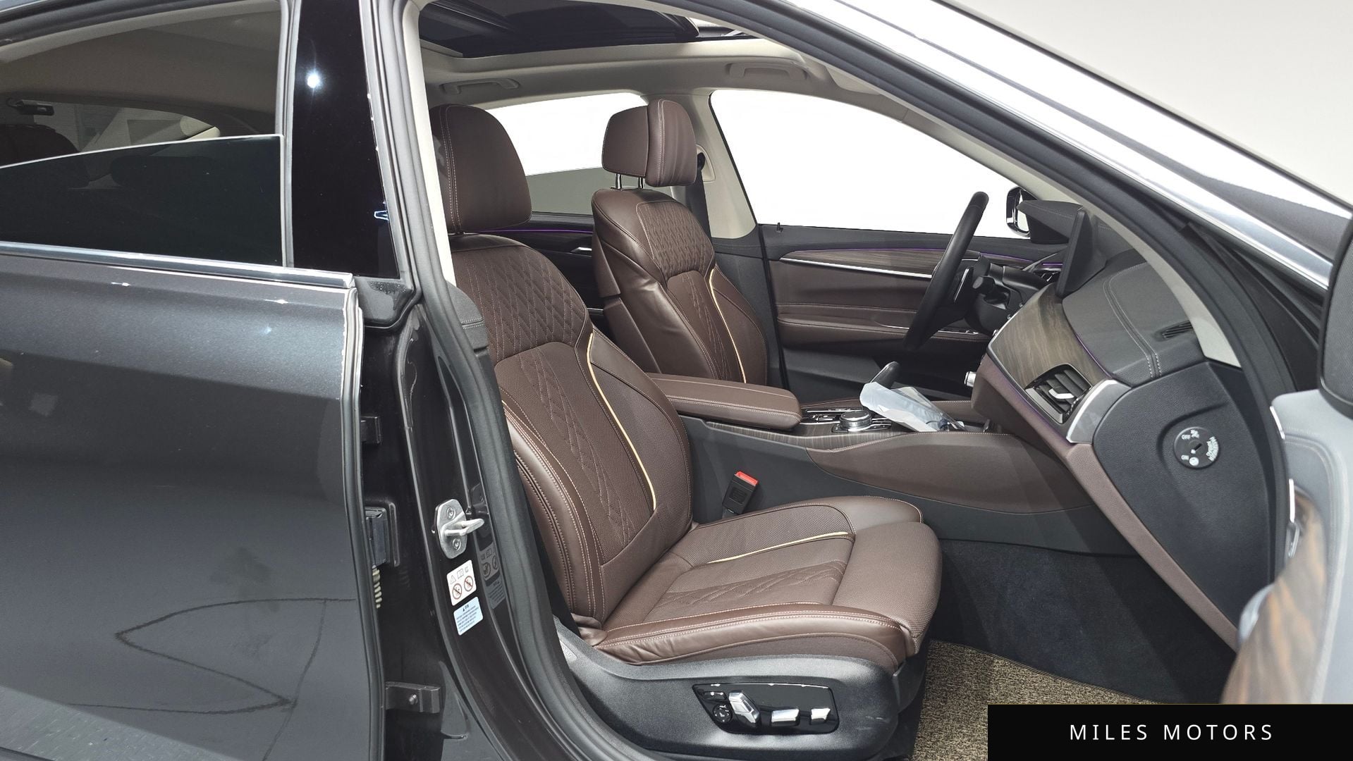 BMW 6시리즈 GT (G32) 2023 — миниатюра 17