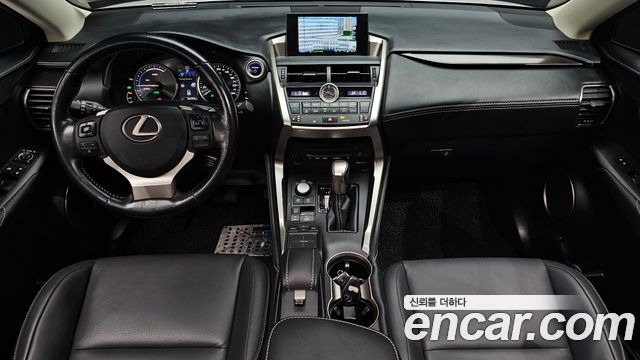 Лексус NX300h 2017 — миниатюра 9